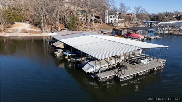 $580,000 | 5866 Bluebird Circle, Osage Beach, MO 65065