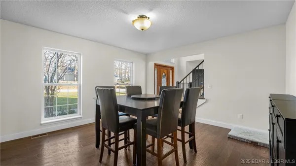 $580,000 | 5866 Bluebird Circle, Osage Beach, MO 65065