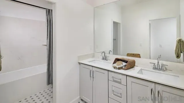 $1,374,900 | 120 Alethea Way, Oceanside, CA 92057