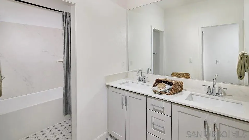 120 Alethea Way Oceanside, CA 92057 - Photo 11 of 29