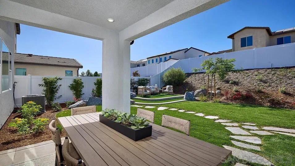 120 Alethea Way Oceanside, CA 92057 - Photo 13 of 29