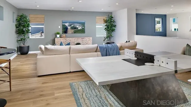 $1,374,900 | 120 Alethea Way, Oceanside, CA 92057