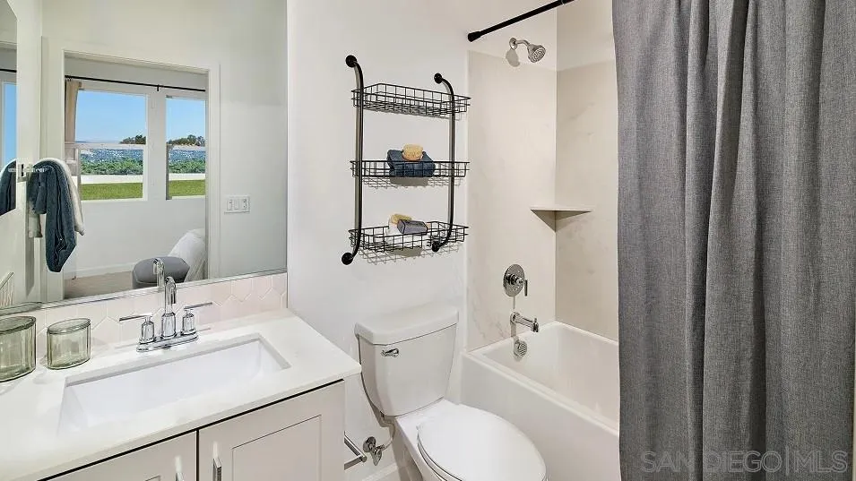 120 Alethea Way Oceanside, CA 92057 - Photo 10 of 29