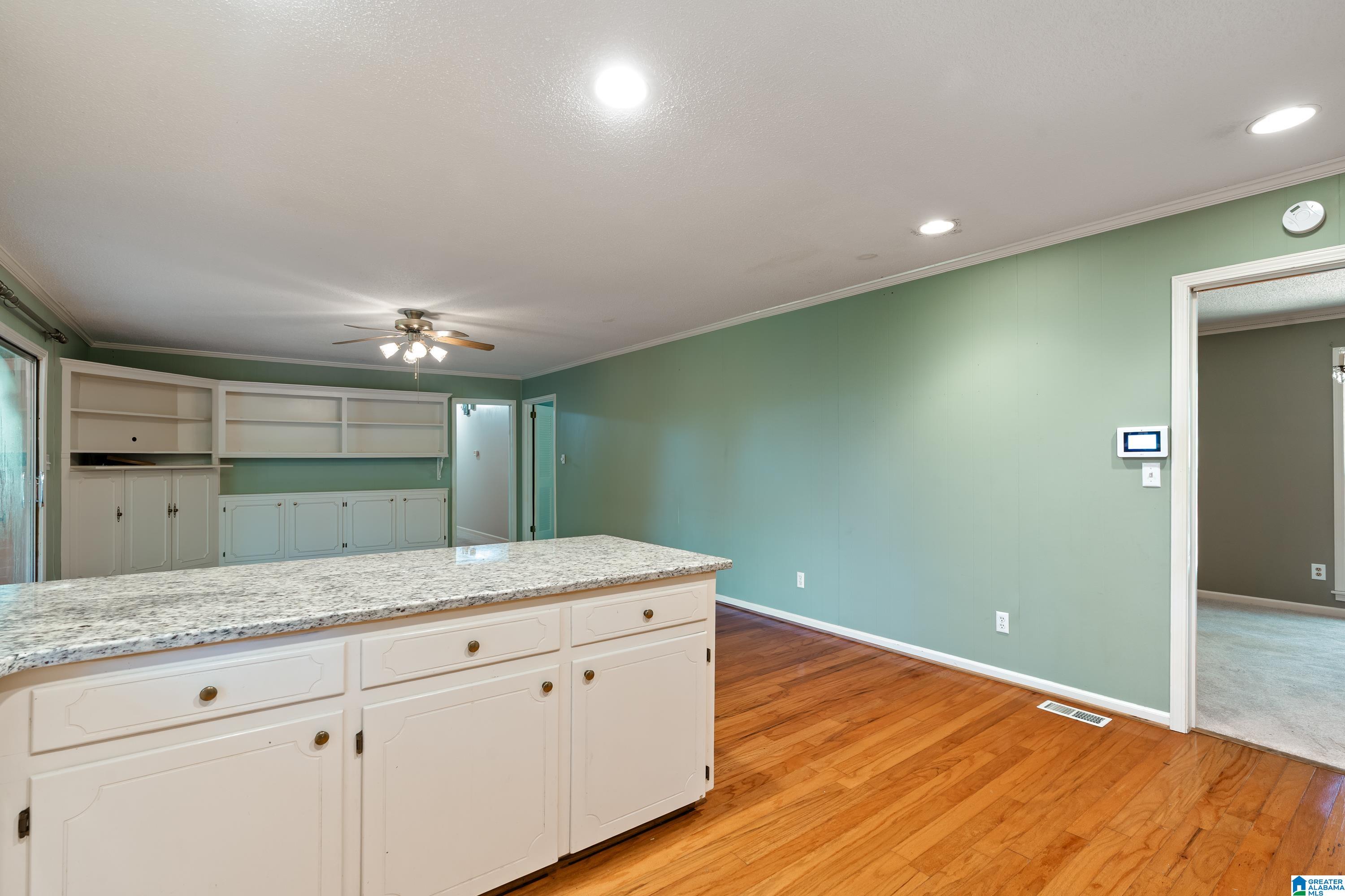 2723 Acton Road Birmingham, AL 35243 - Photo 12 of 32