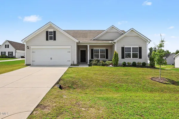 $375,000 | 367 Fenella Drive, Four Oaks, NC 27524