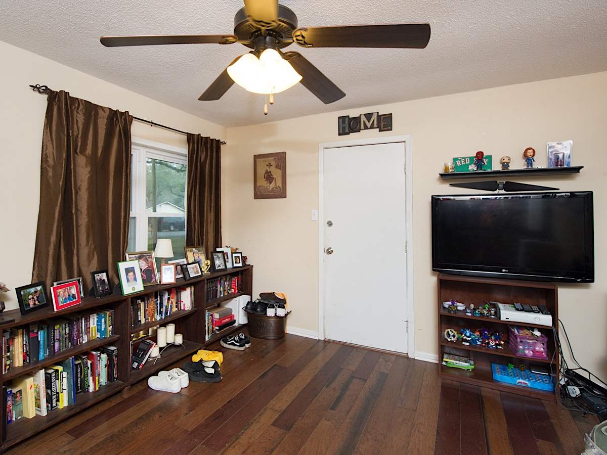 517 Collier Avenue Bay Minette, AL 36507 - Photo 5 of 10
