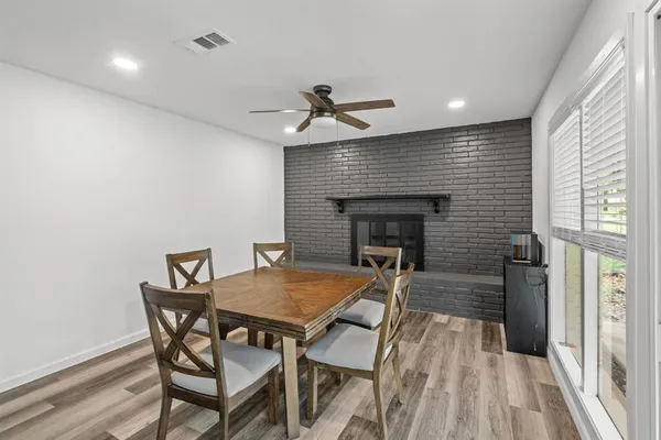 $2,000 | 5825 Walla Avenue, Fort Worth, TX 76133