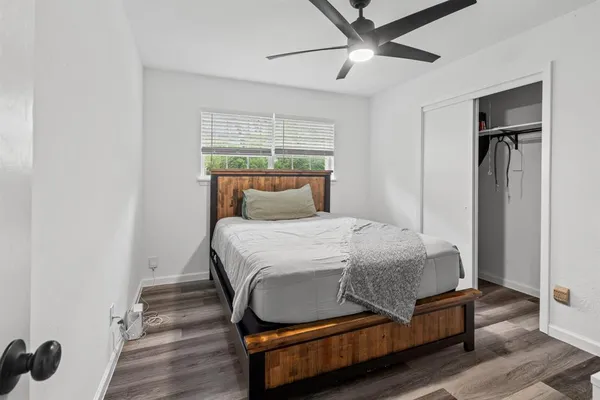 $2,000 | 5825 Walla Avenue, Fort Worth, TX 76133