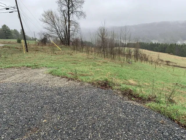 $125,000 | 1006 Vail Drive, Lyndon, VT 05851