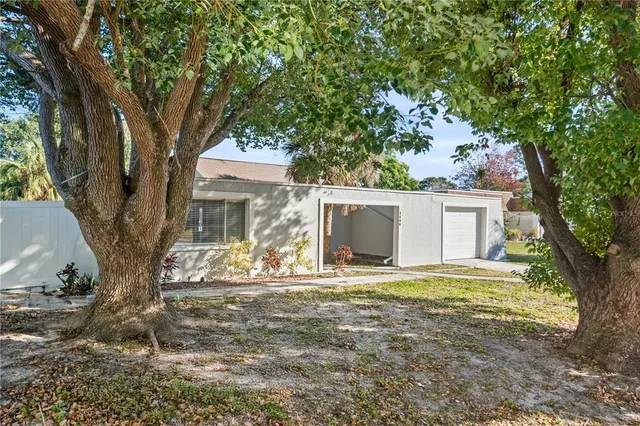 $1,895 | 3406 Overland Drive, Holiday, FL 34691