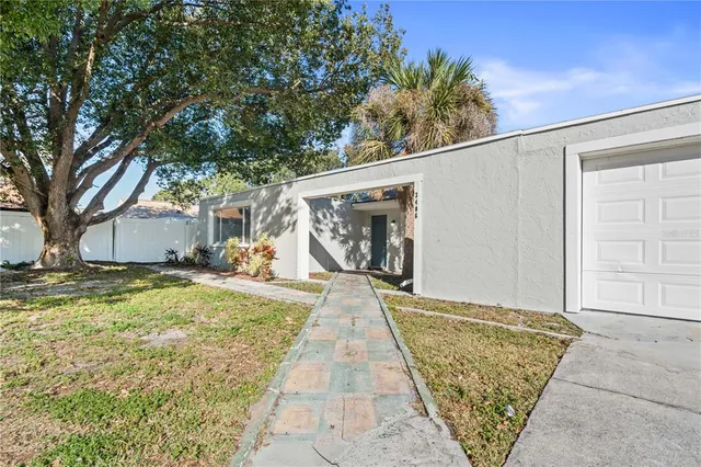 $1,895 | 3406 Overland Drive, Holiday, FL 34691