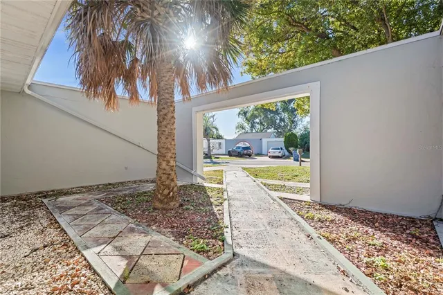 $1,895 | 3406 Overland Drive, Holiday, FL 34691