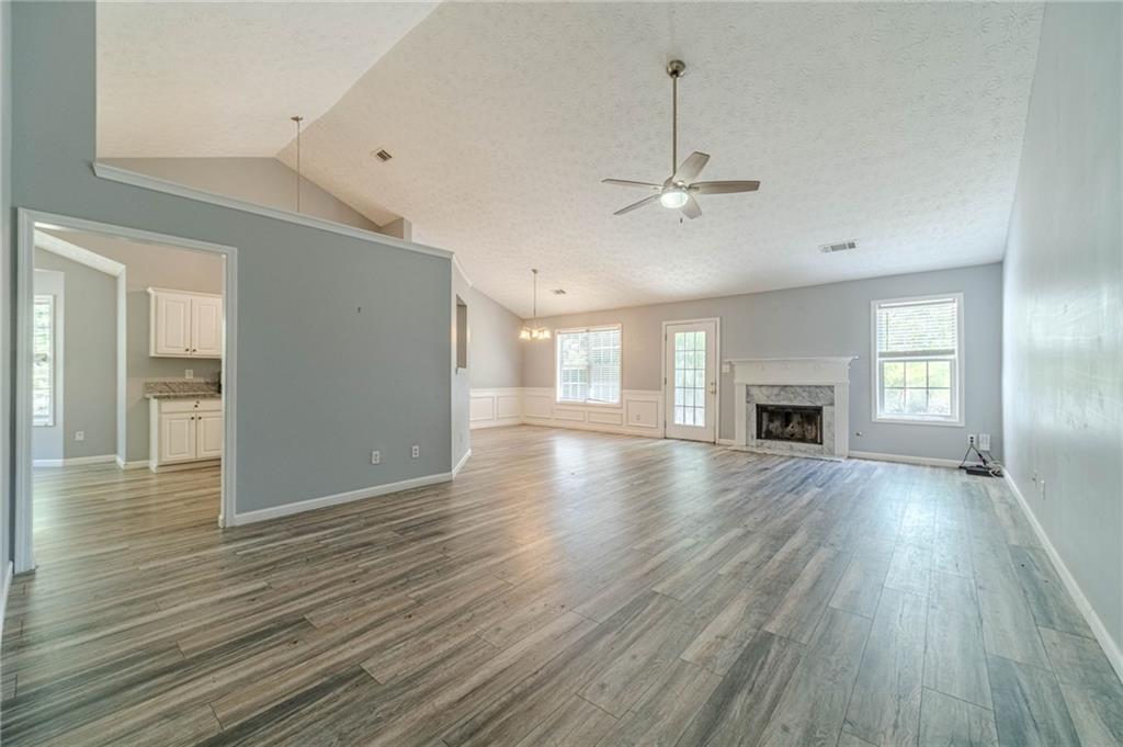 1617 Amhearst Walk Road Lawrenceville, GA 30043 - Photo 5 of 42