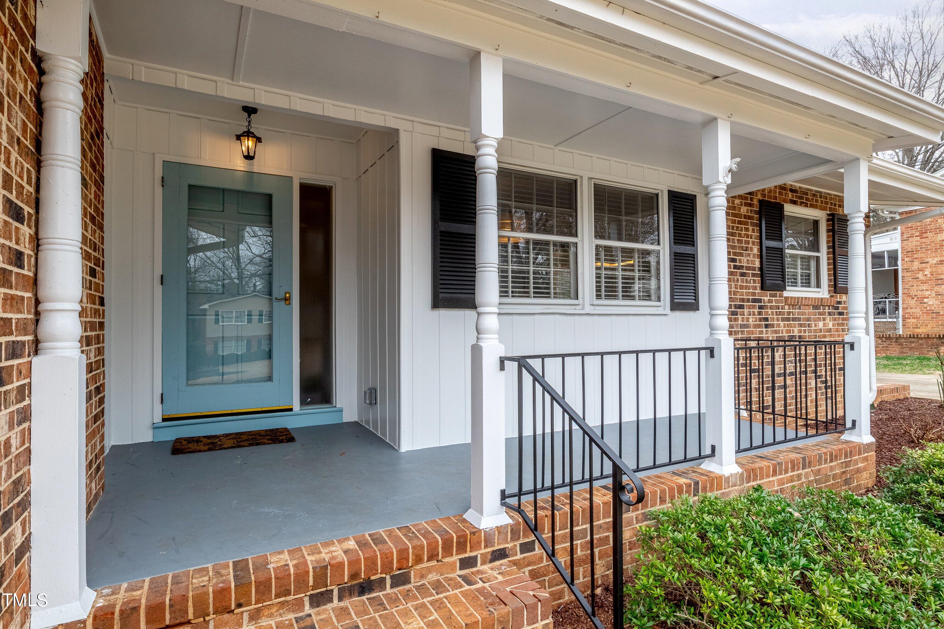 528 Harvard Street Raleigh, NC 27609 - Photo 3 of 44 Front Porch