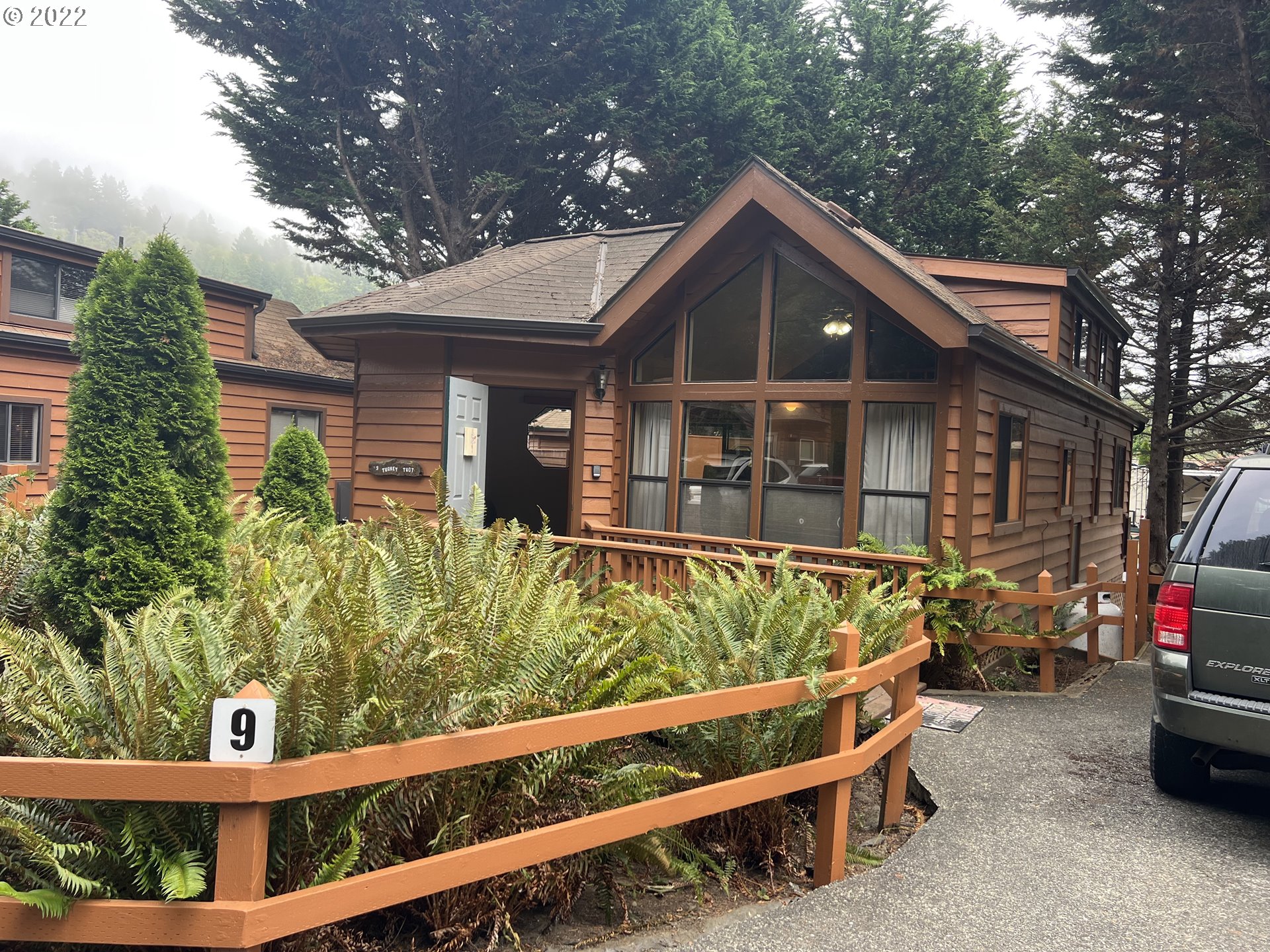 97748 North Bank Chetco River Rd Unit 9