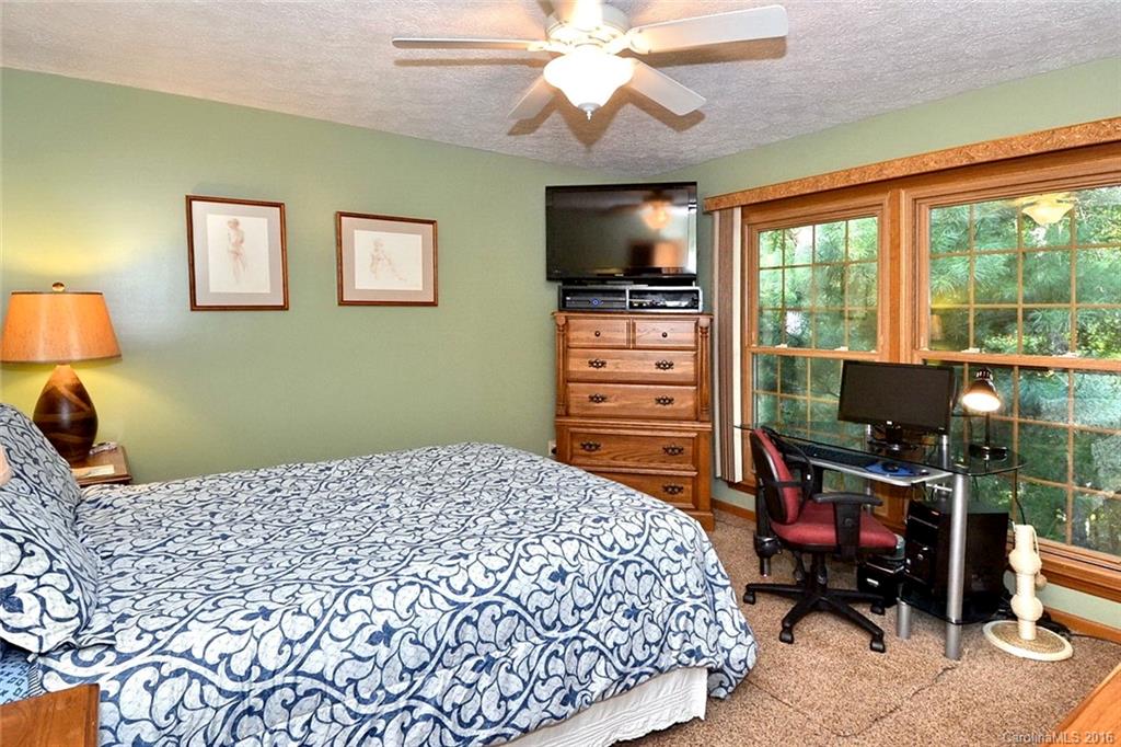 311 Frazier Road Brevard, NC 28712 - Photo 14 of 19 Gallery Image 14