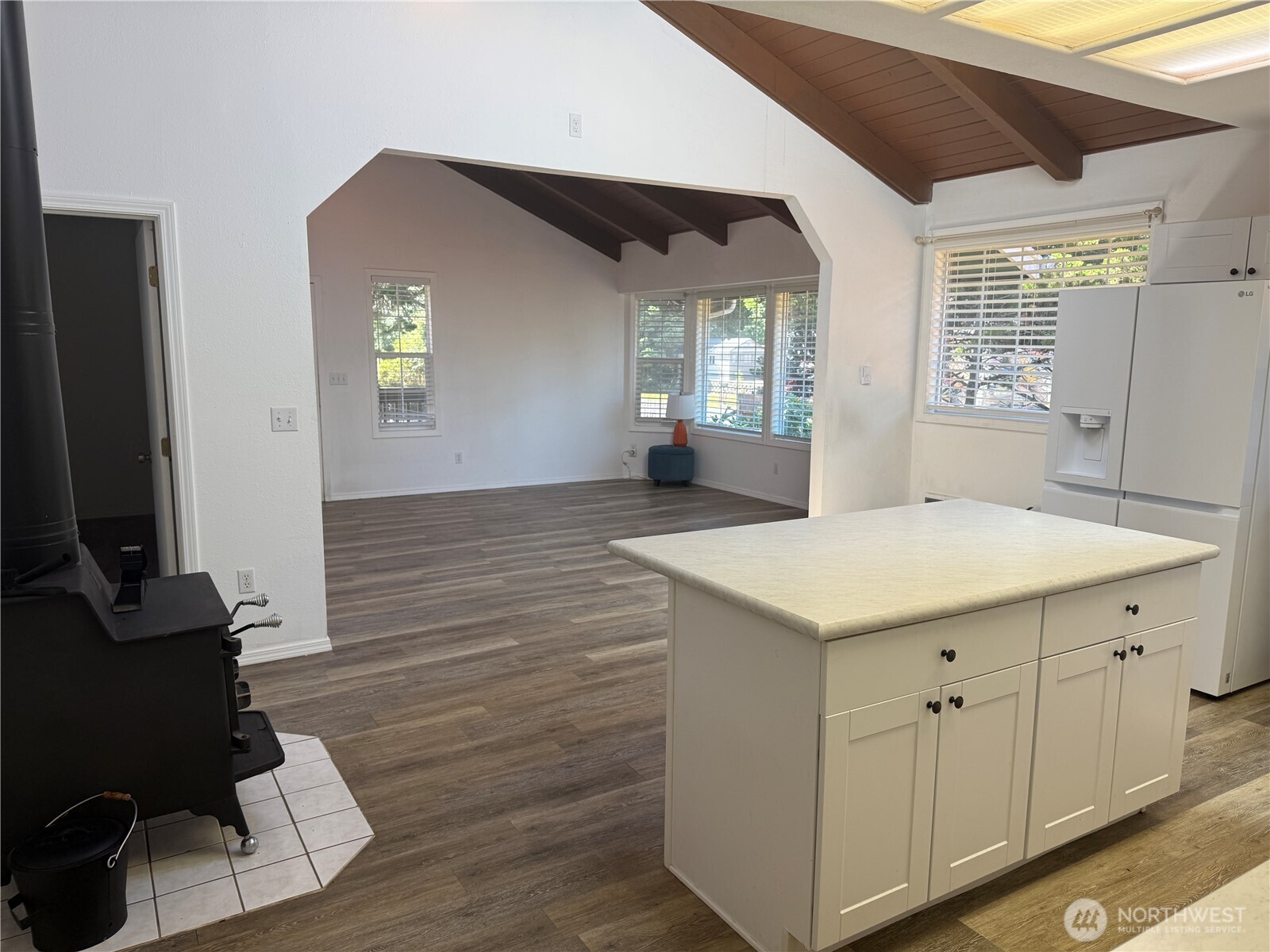 13208 Pacific Way Long Beach, WA 98631 - Photo 13 of 40 a bathroom with a sink and a mirror