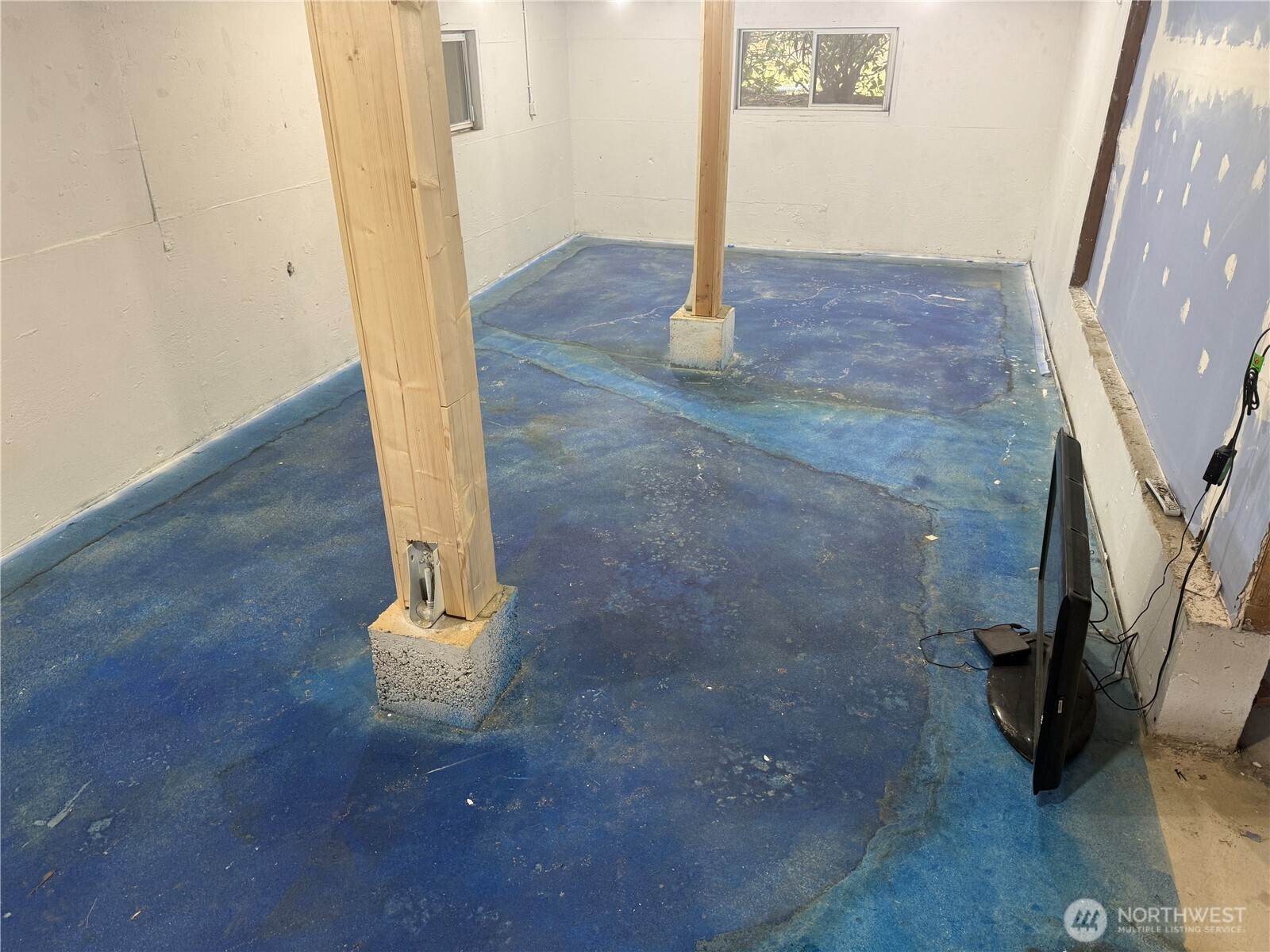 13208 Pacific Way Long Beach, WA 98631 - Photo 35 of 40 a view of water heater room