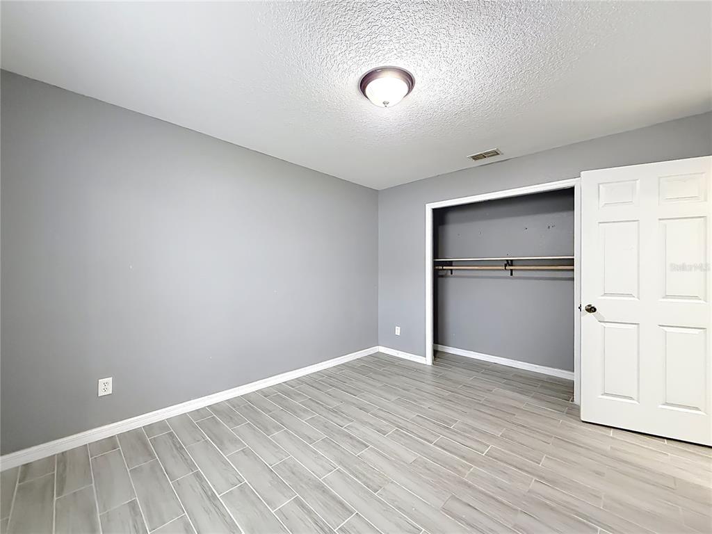 13117 Southwest 33rd Terrace Ocala, FL 34473 - Photo 9 of 26