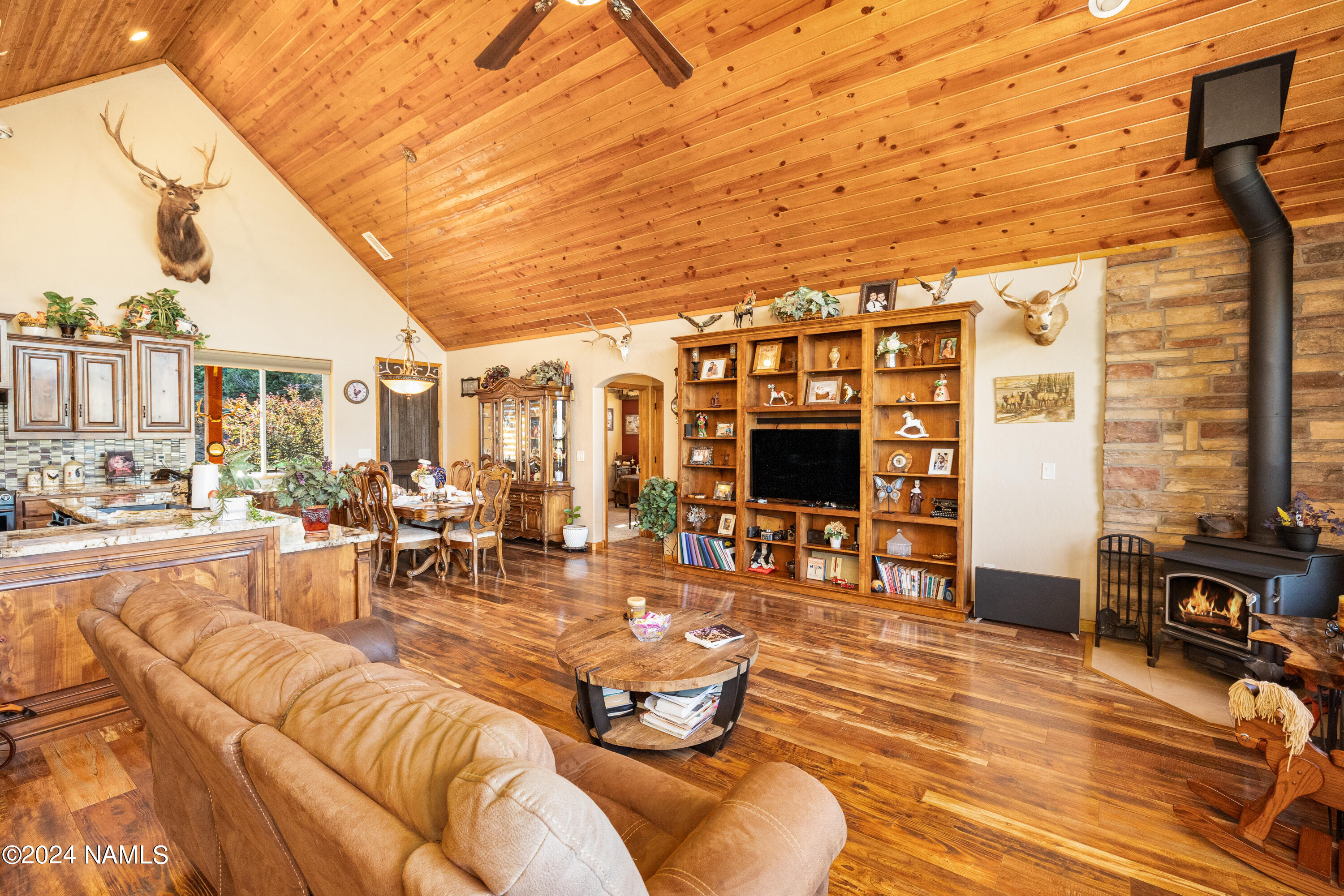 660 West Flushing Quail Road Williams, AZ 86046 - Photo 14 of 49 CP-20