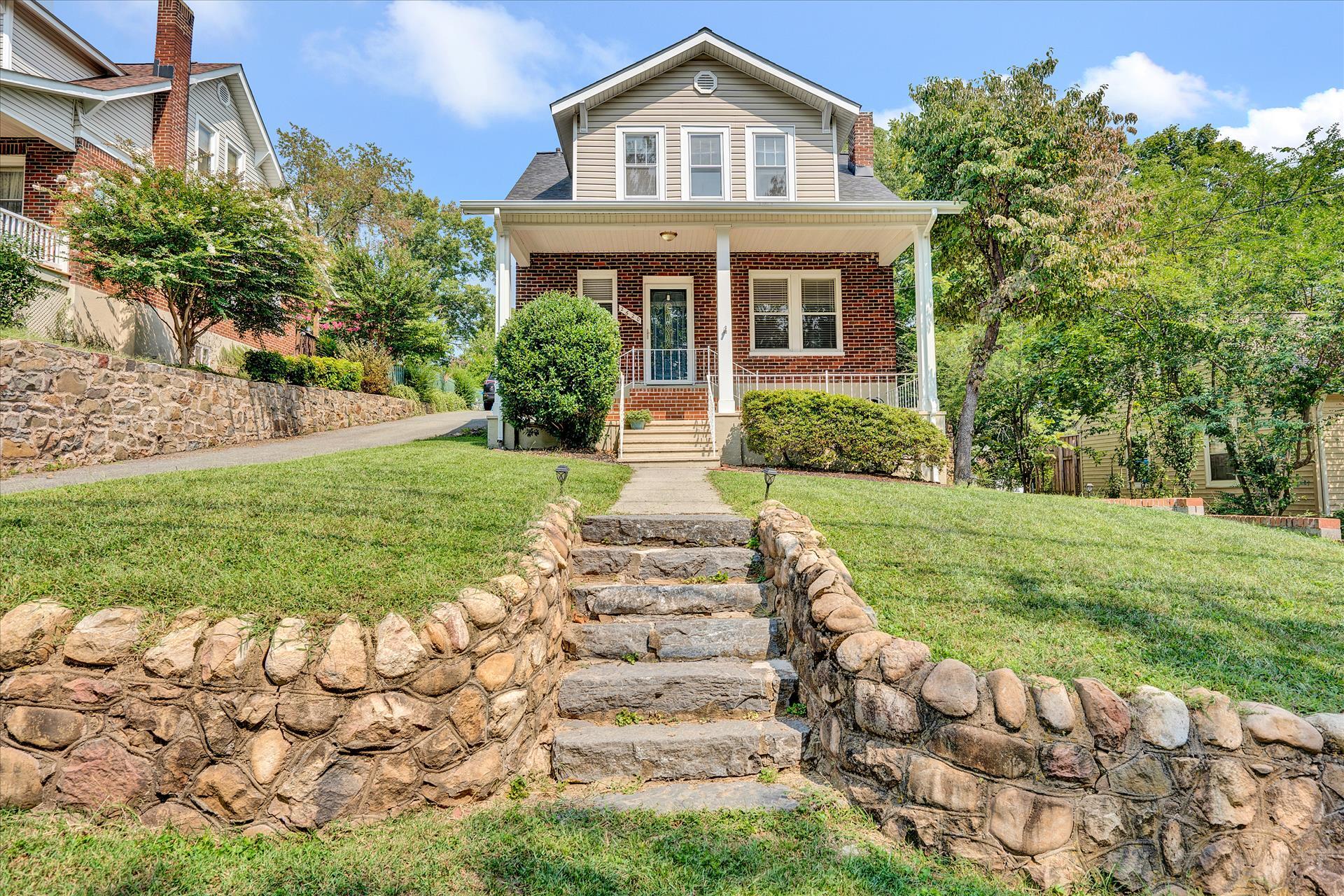 2620 Spring Road Southwest Roanoke, VA 24015 - Photo 1 of 32 Front of house