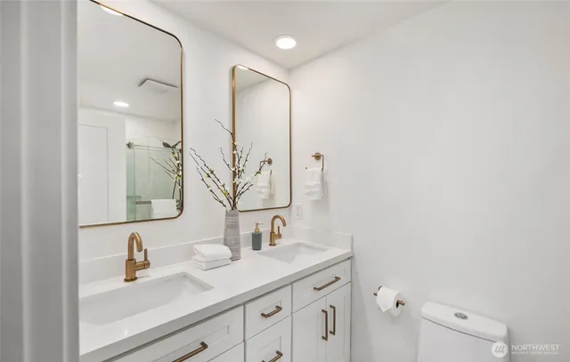 $4,300 | 201 165th Avenue Northeast, Bellevue, WA 98008