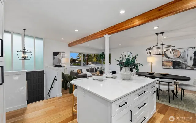 $4,300 | 201 165th Avenue Northeast, Bellevue, WA 98008