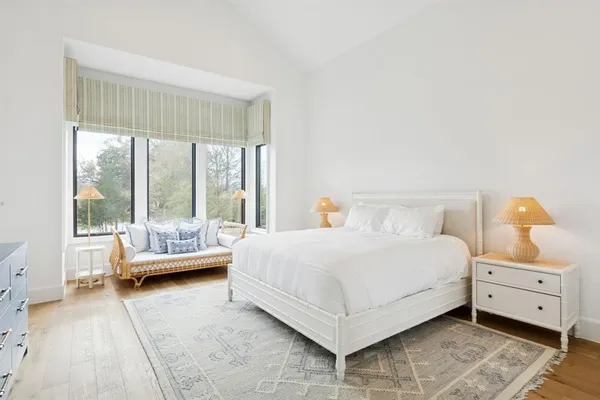 $3,325,000 | 13920 Waterside Court, Malakoff, TX 75148