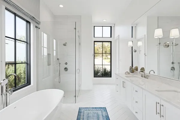 $3,325,000 | 13920 Waterside Court, Malakoff, TX 75148