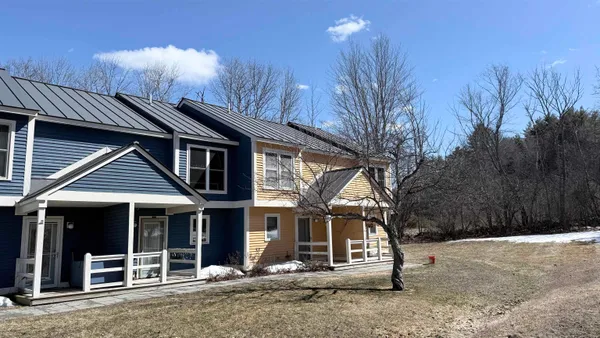 $220,000 | 14 Turner Place, Unit 343, Enfield, NH 03748