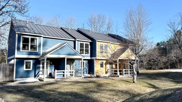 $220,000 | 14 Turner Place, Unit 343, Enfield, NH 03748