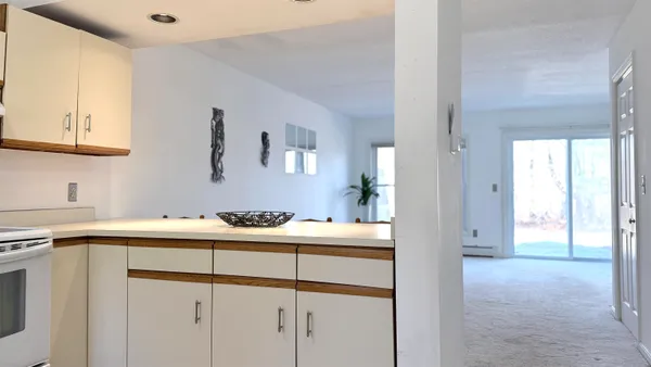 $220,000 | 14 Turner Place, Unit 343, Enfield, NH 03748