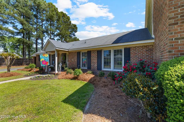 $243,000 | 847 Westminster Lane, Kinston, NC 28501