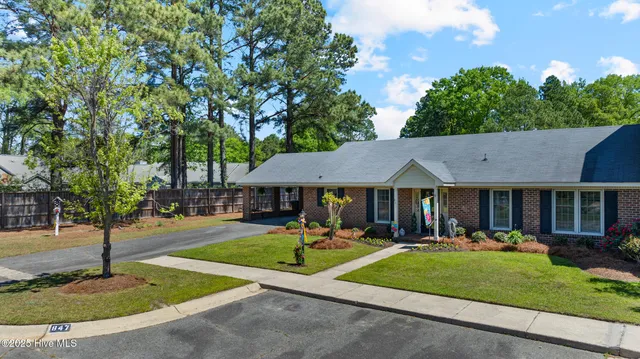 $243,000 | 847 Westminster Lane, Kinston, NC 28501