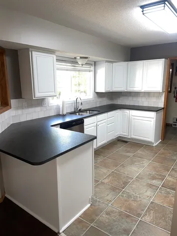 $310,000 | 400 East School Street, Rose Hill, KS 67133