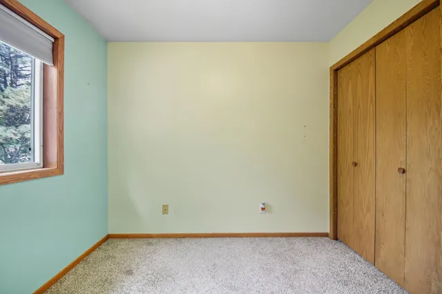 $279,999 | 1802 18th Street Southwest, Austin, MN 55912