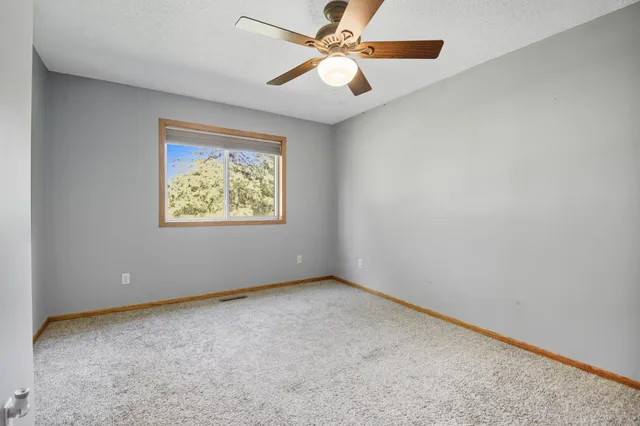 $279,999 | 1802 18th Street Southwest, Austin, MN 55912