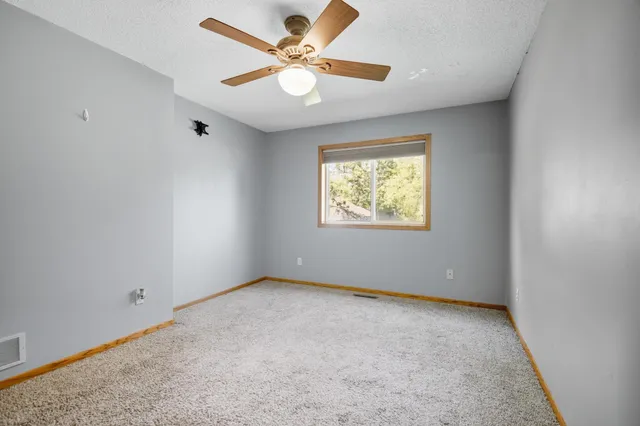 $279,999 | 1802 18th Street Southwest, Austin, MN 55912