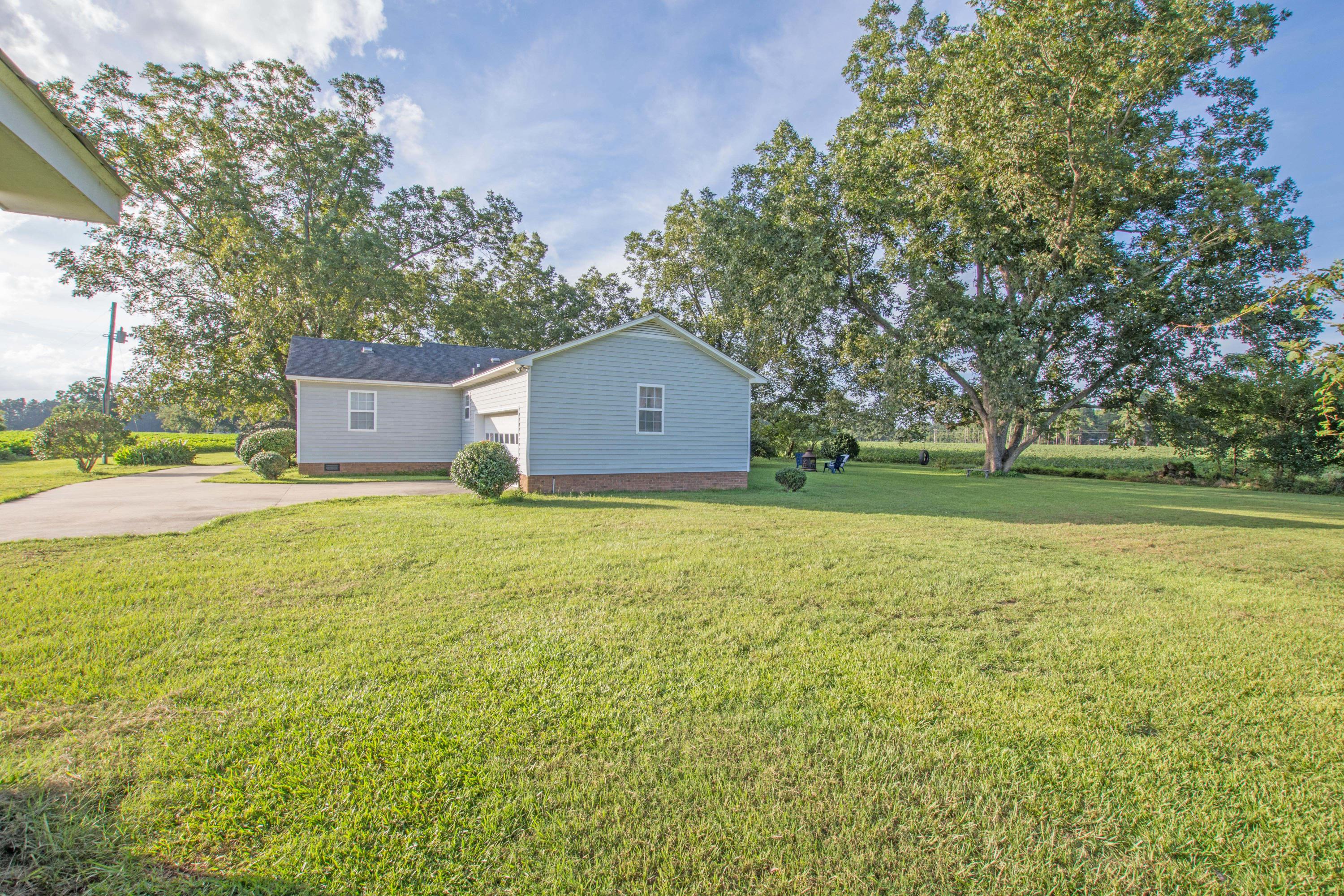 817 Pickett Level Road Elloree, SC 29047 - Photo 32 of 39 817 Pickett level rd 1-8