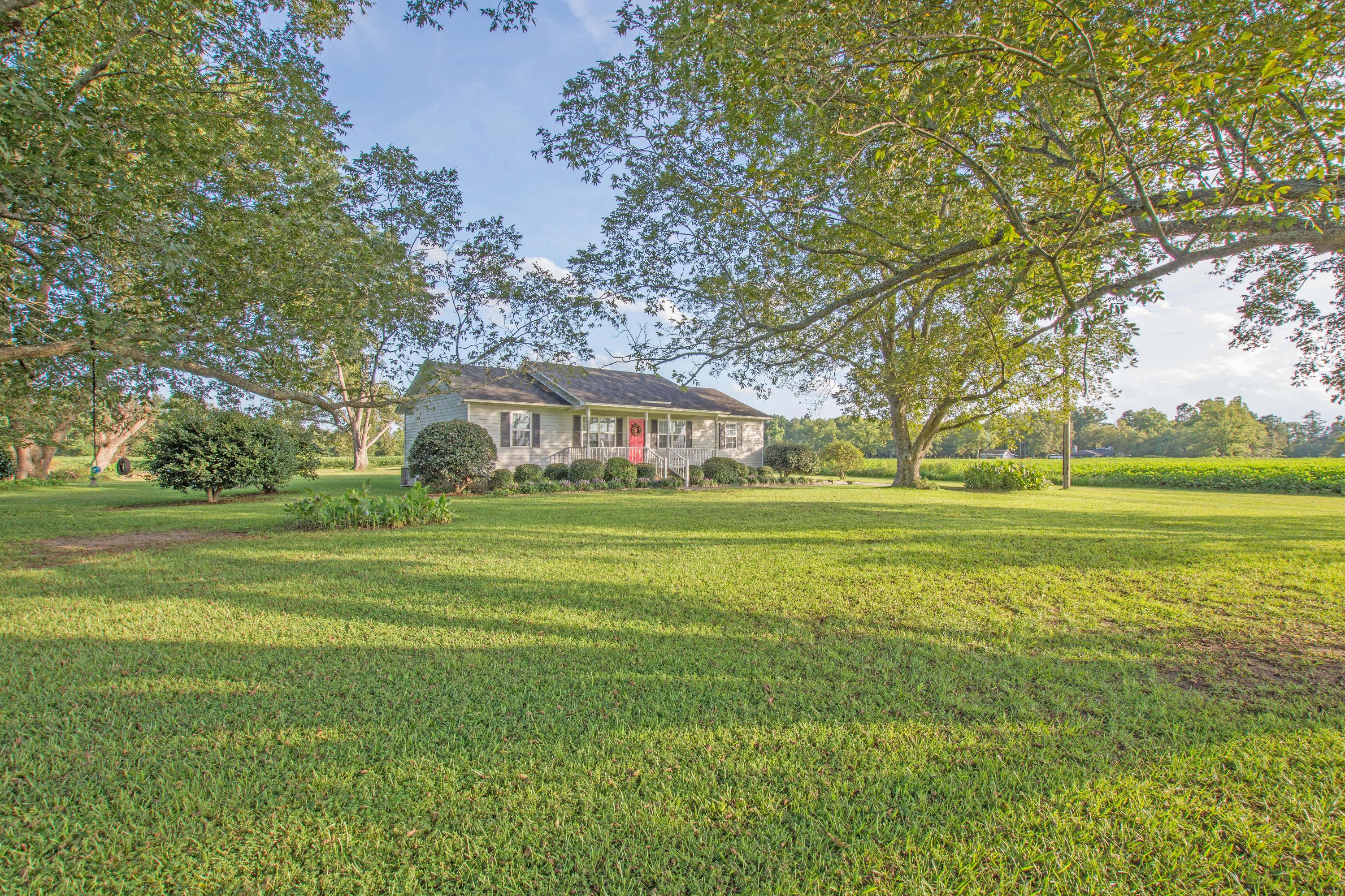 817 Pickett Level Road Elloree, SC 29047 - Photo 6 of 39 817 Pickett level rd 1-4