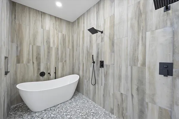 $3,800 | 2811 Rodeo Drive, Quinlan, TX 75474