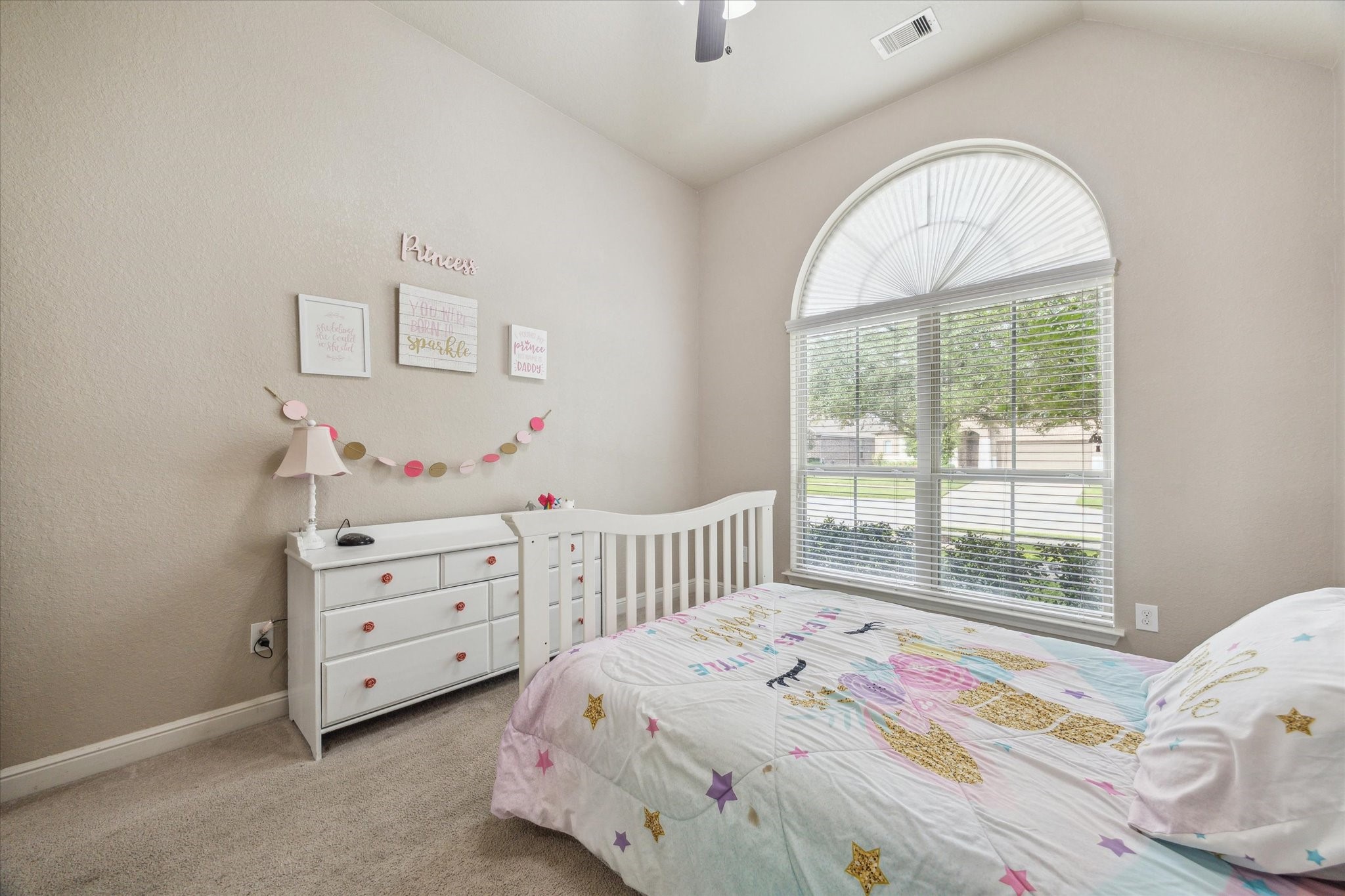 4914 Mountain Maple Trail Rosenberg, TX 77471 - Photo 17 of 23 Secondary bedroom located in the front of the home with a beautiful window.