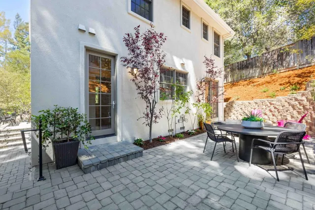$3,200,000 | 11722 Putter Way, Los Altos, CA 94024