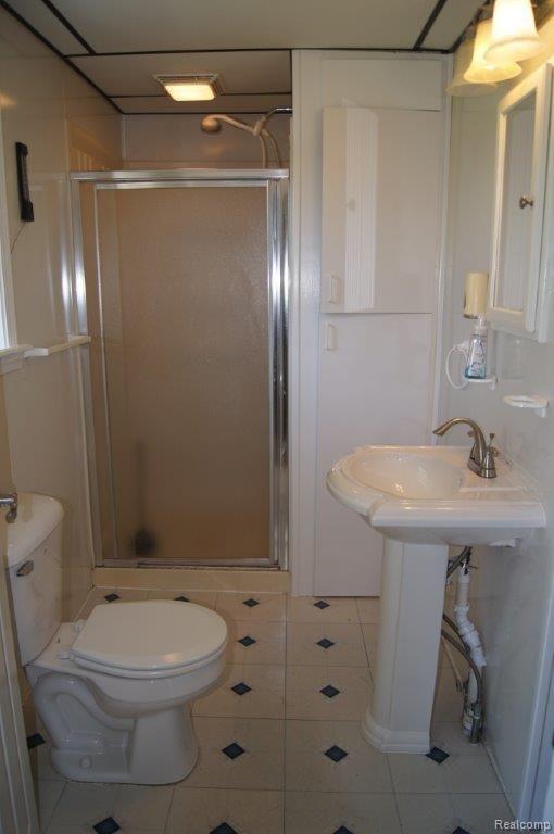 1093 Roods Lake Road Lapeer, MI 48446 - Photo 13 of 21 1093 Roods Lake 014.jpg