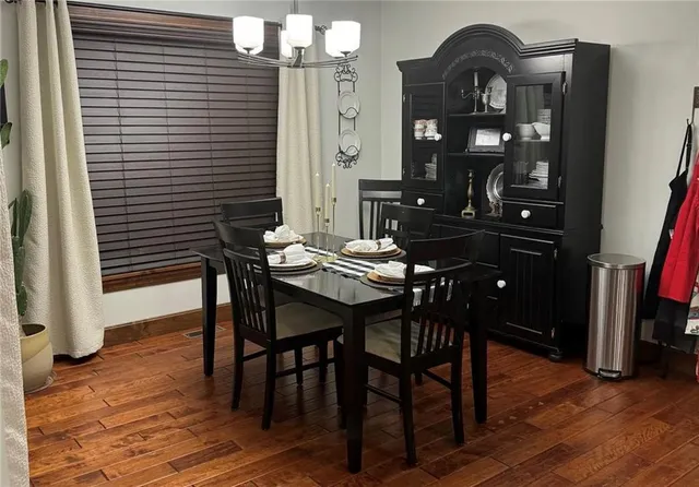 $3,200 | 1013 Diamondhead Drive, Lawrence, KS 66049