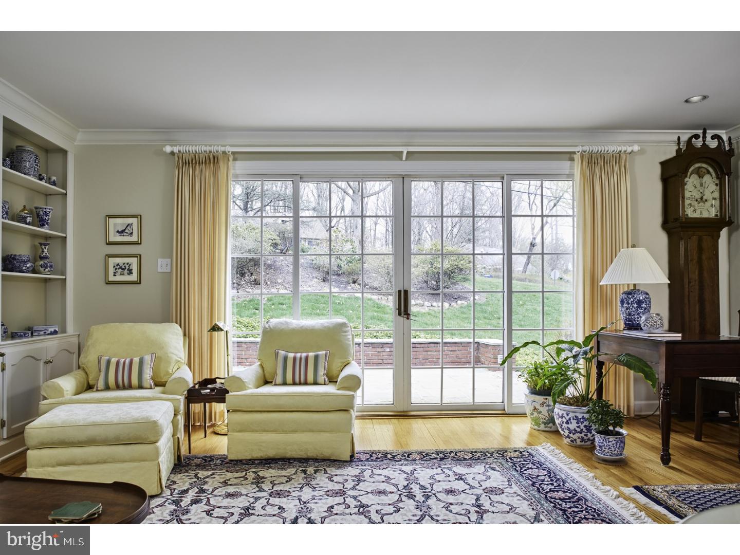 731 Mancill Road Wayne, PA 19087 - Photo 3 of 25