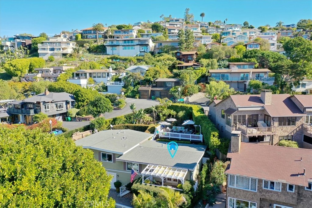737 Griffith Way Laguna Beach, CA 92651 - Photo 25 of 29 an aerial view of multiple houses