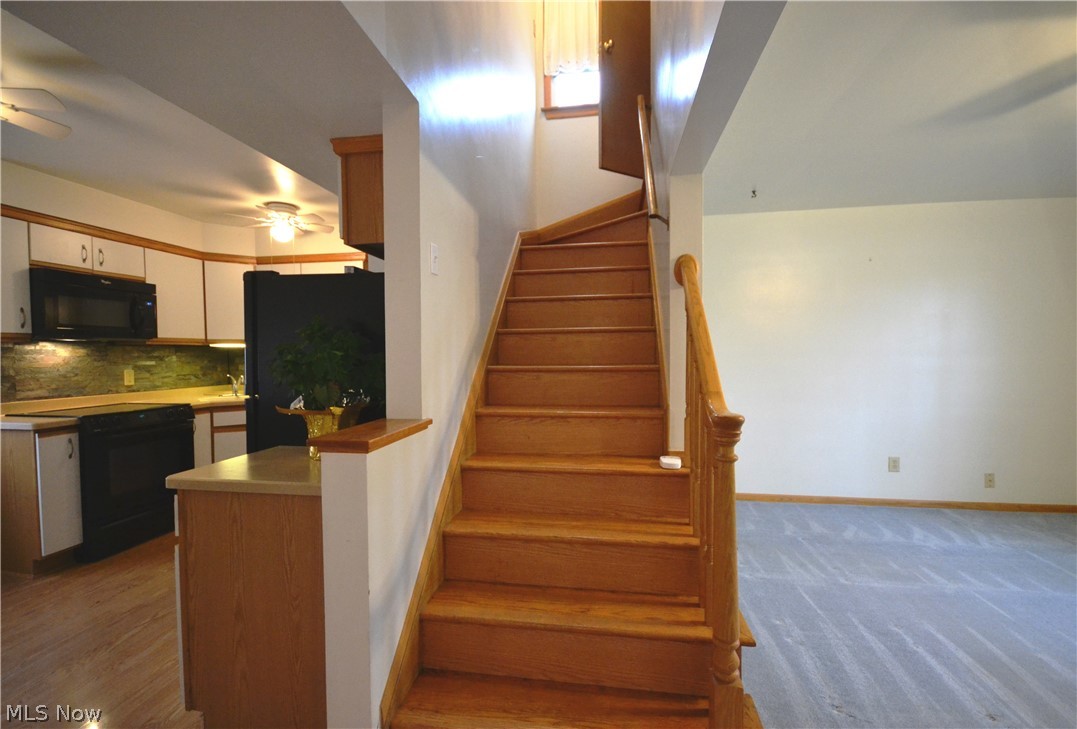5289 Smith Road Brook Park, OH 44142 - Photo 8 of 27