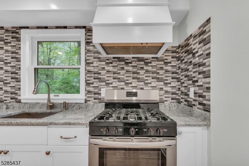 101 Drakestown Road Hackettstown, NJ 07840 - Photo 8 of 23