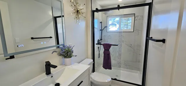 $1,095,000 | 7030 Snake Road, Oakland, CA 94611